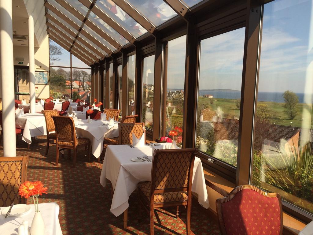 Old Manor Hotel Lundin Links Екстер'єр фото
