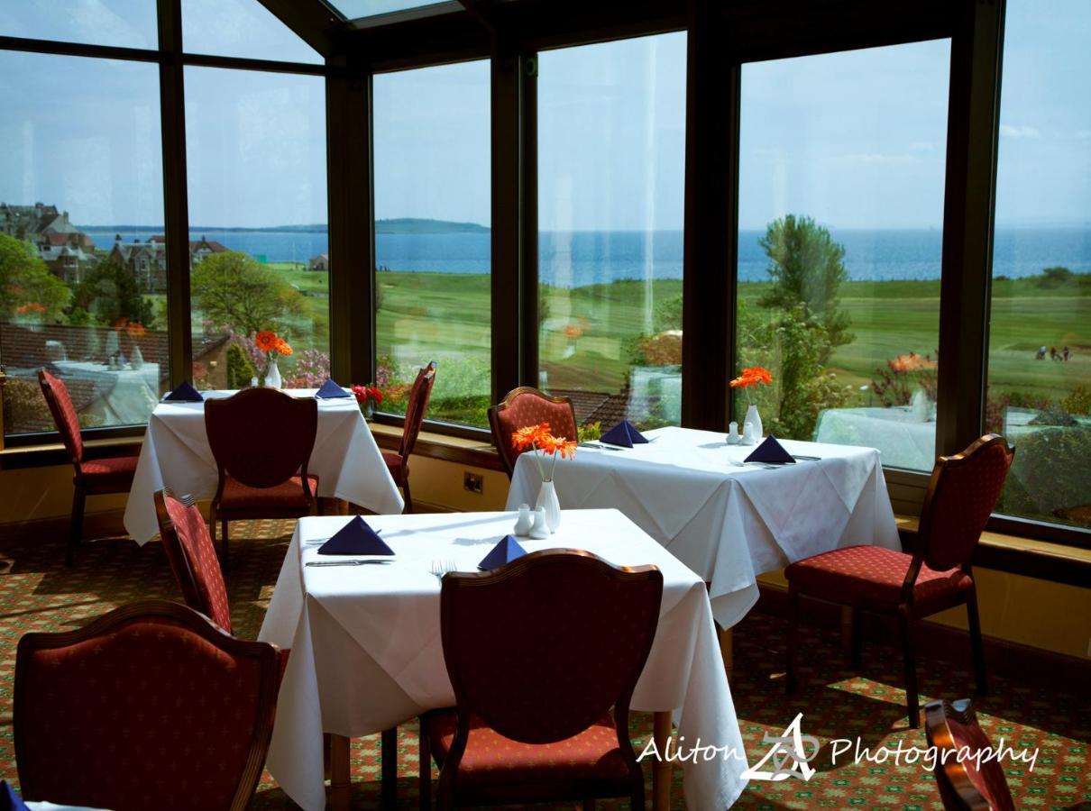 Old Manor Hotel Lundin Links Екстер'єр фото