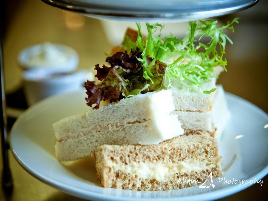 Old Manor Hotel Lundin Links Екстер'єр фото