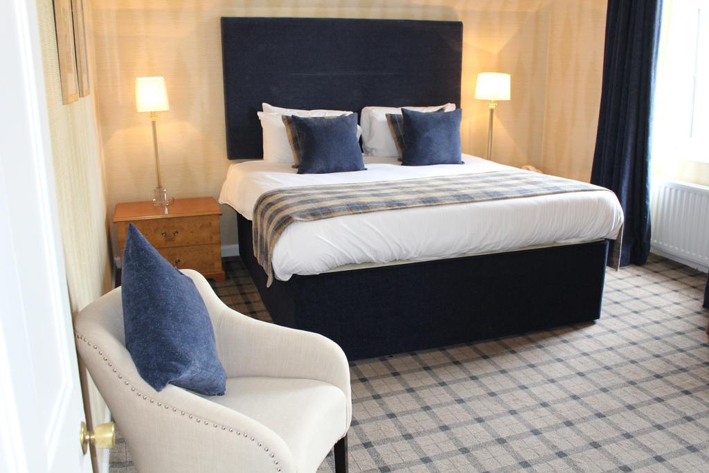 Old Manor Hotel Lundin Links Екстер'єр фото